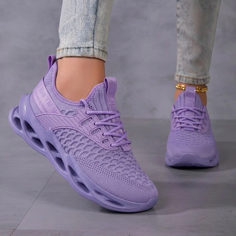Women's Wide Sneakers factory Women's Wide Sneakers factory